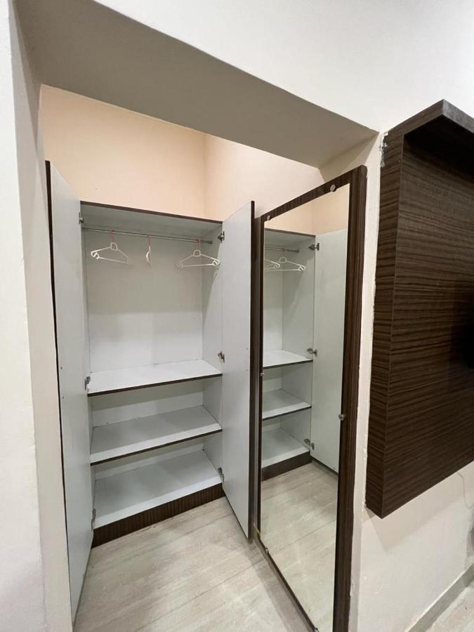 The Park Avenue Hotel - Business Class Hotel Near Central Railway Station Chennai Periyamet Buitenkant foto