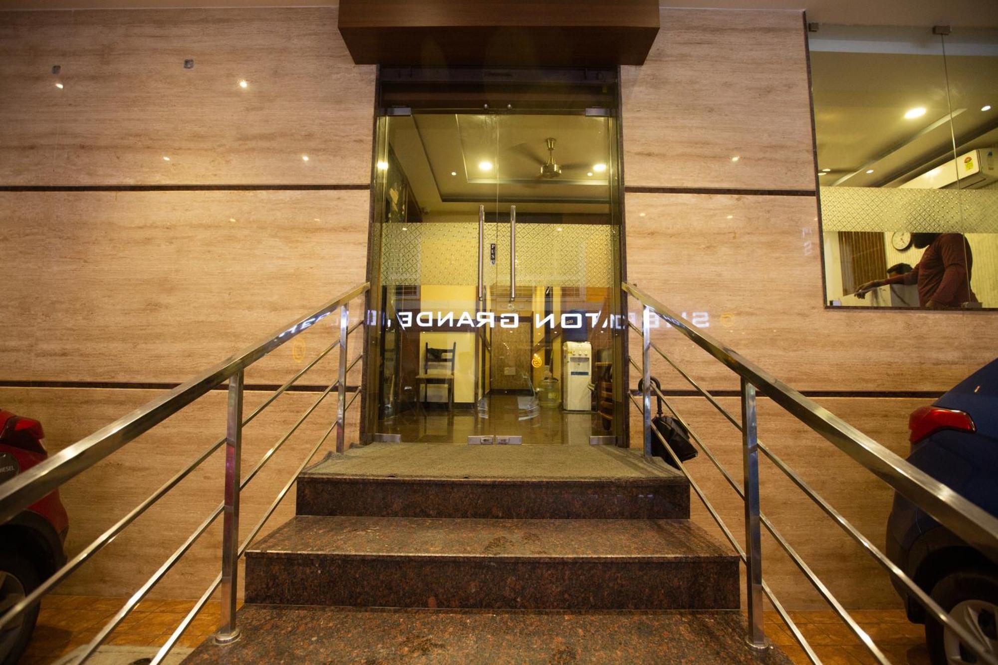 The Park Avenue Hotel - Business Class Hotel Near Central Railway Station Chennai Periyamet Buitenkant foto
