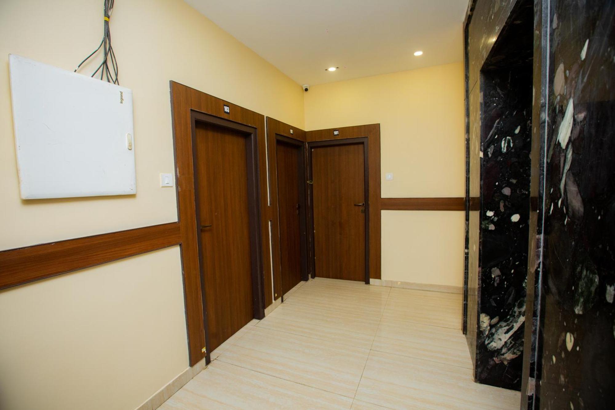The Park Avenue Hotel - Business Class Hotel Near Central Railway Station Chennai Periyamet Buitenkant foto