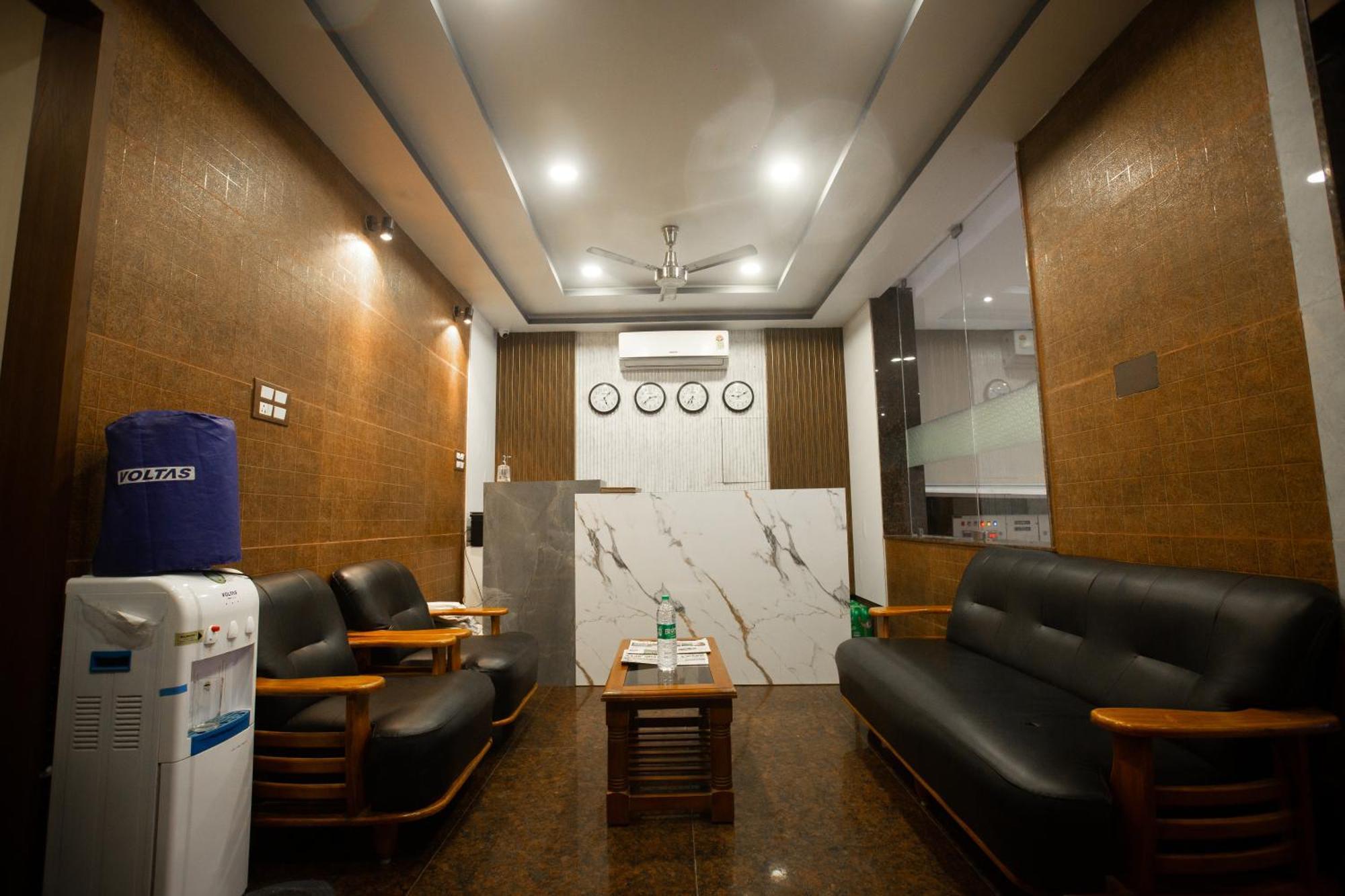 The Park Avenue Hotel - Business Class Hotel Near Central Railway Station Chennai Periyamet Buitenkant foto