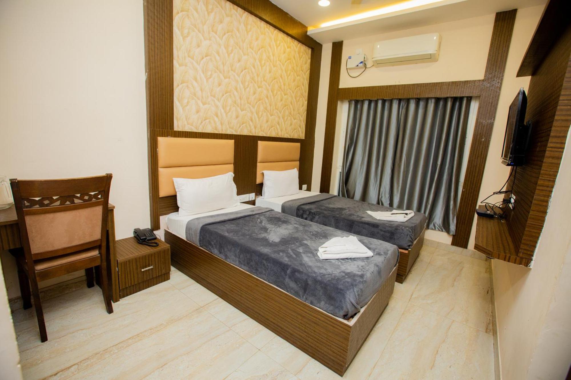 The Park Avenue Hotel - Business Class Hotel Near Central Railway Station Chennai Periyamet Buitenkant foto