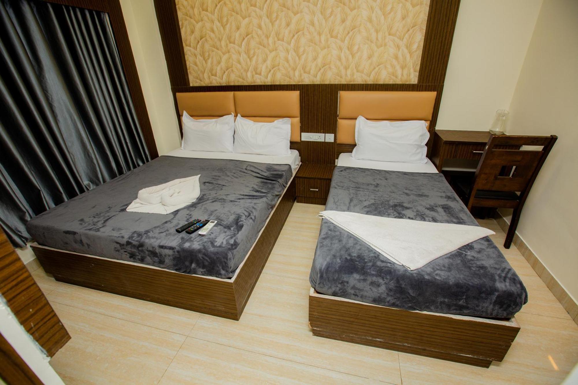 The Park Avenue Hotel - Business Class Hotel Near Central Railway Station Chennai Periyamet Buitenkant foto