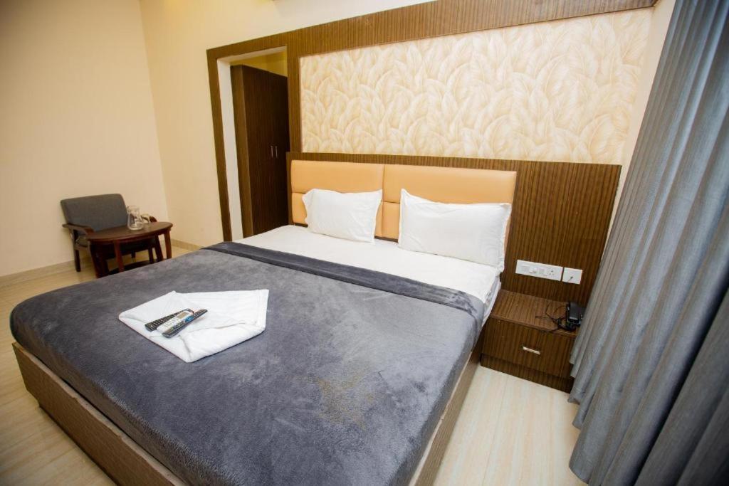 The Park Avenue Hotel - Business Class Hotel Near Central Railway Station Chennai Periyamet Buitenkant foto